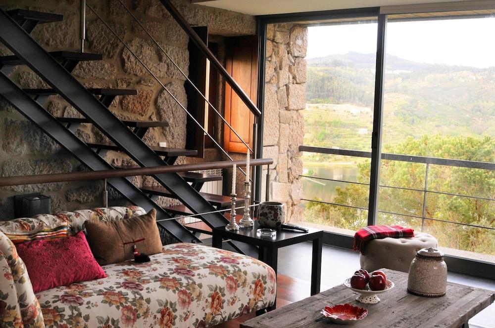 Hotel Quinta Da Ventuzela Cinfães Esterno foto